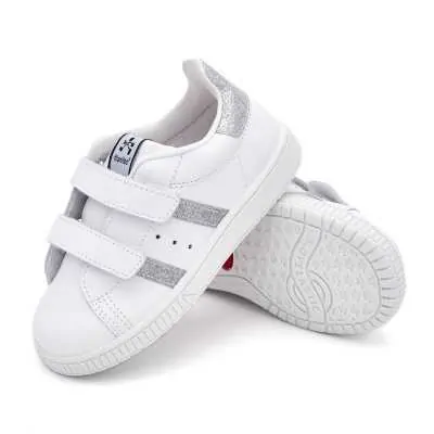 DEPORTIVA PIEL TIRA ADHERENTE DETALLE PLATA 2