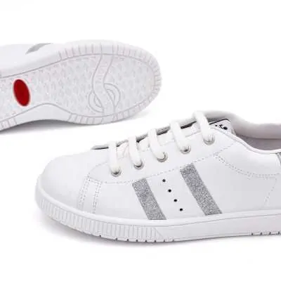 DEPORTIVA PIEL DETALLE PLATA 2