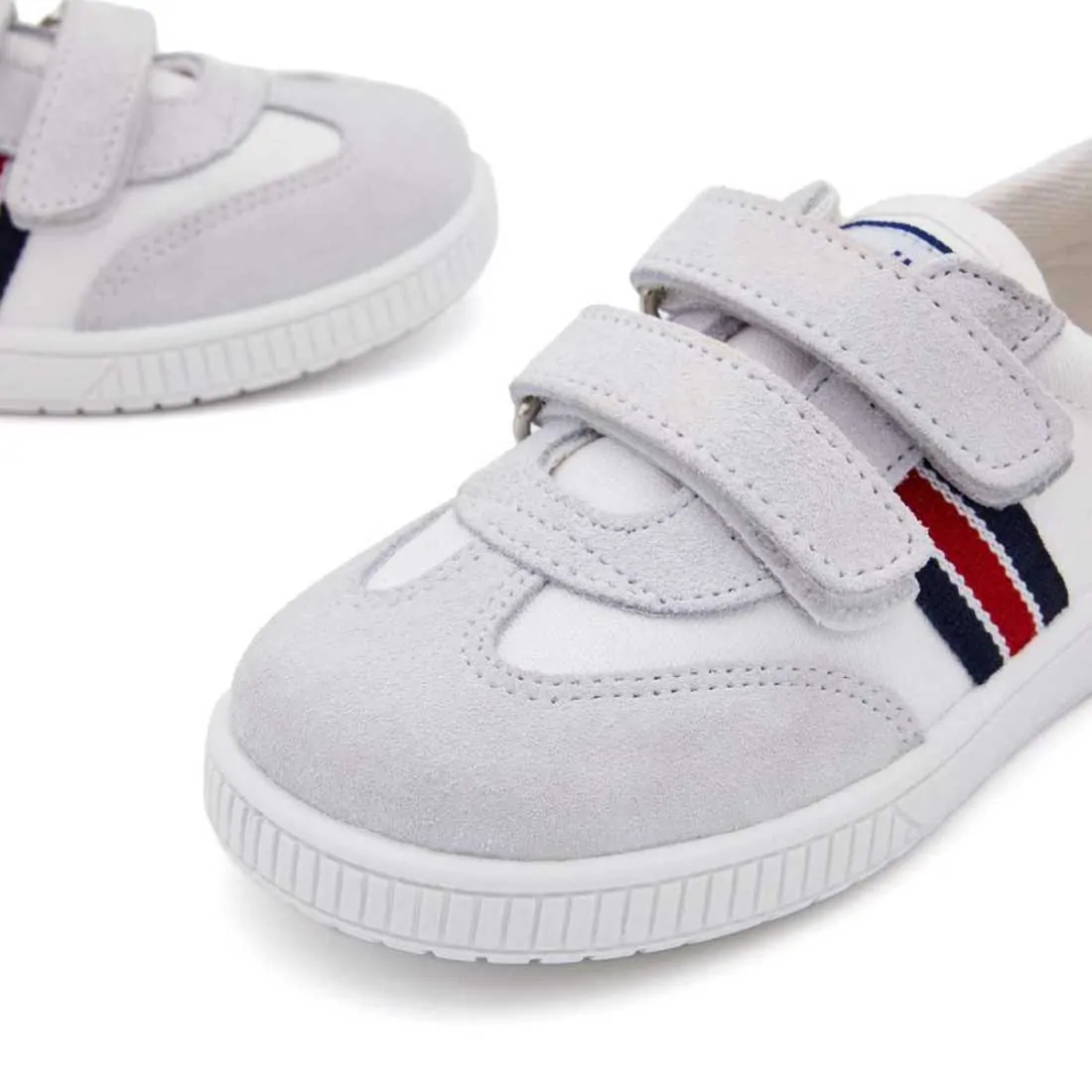 ZAPATILLA URBANA PIEL TIRA ADHERENTE BLANCO