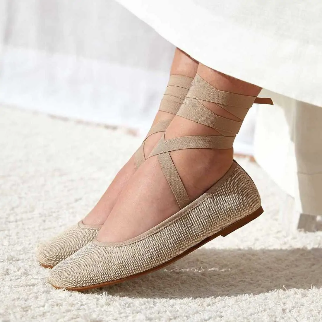 Bailarinas de Lino Natural con cintas para Comunión | Pasitrote