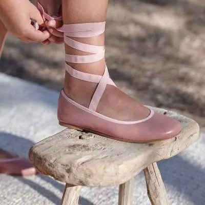 Bailarina con Cintas Rosa Palo Niña - Pasitrote 2