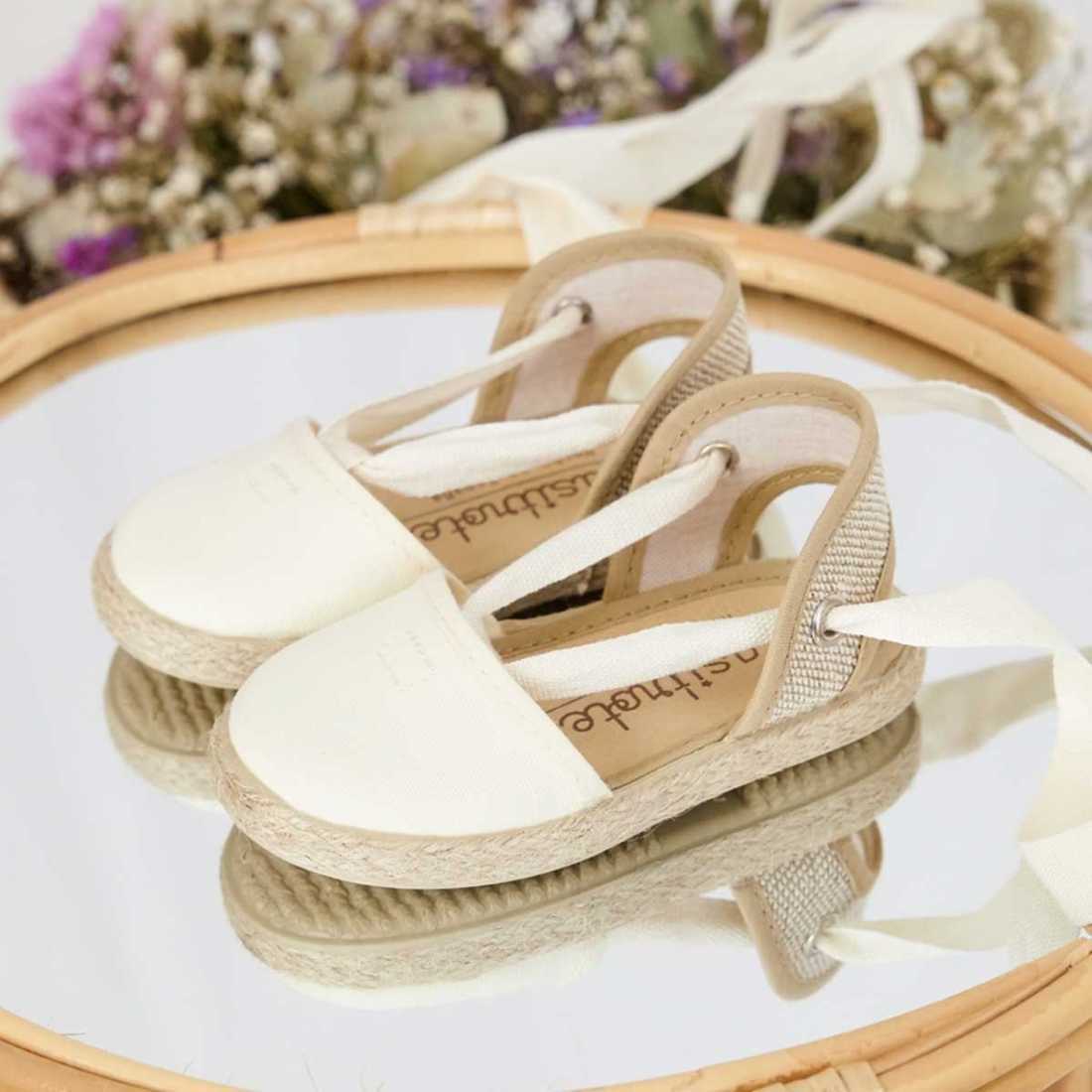 VALENCIANA NIÑA YUTE LONA BEIGE
