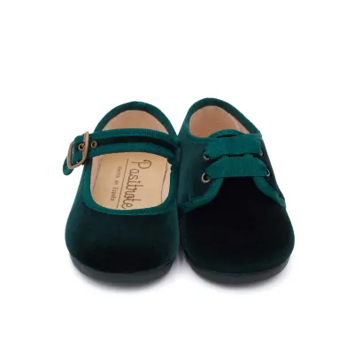 Mercedita de terciopelo verde Pasitrote 2