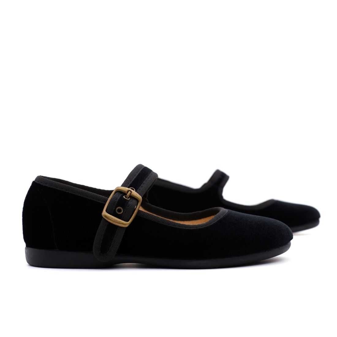 Merceditas de Terciopelo Negro Niña | Pasitrote