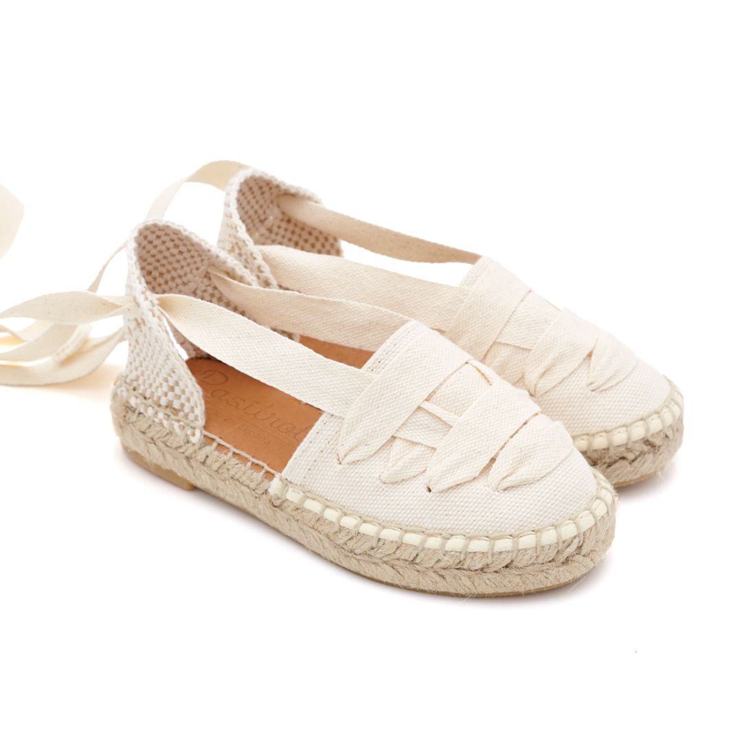 alpargatas beige con cintas niña