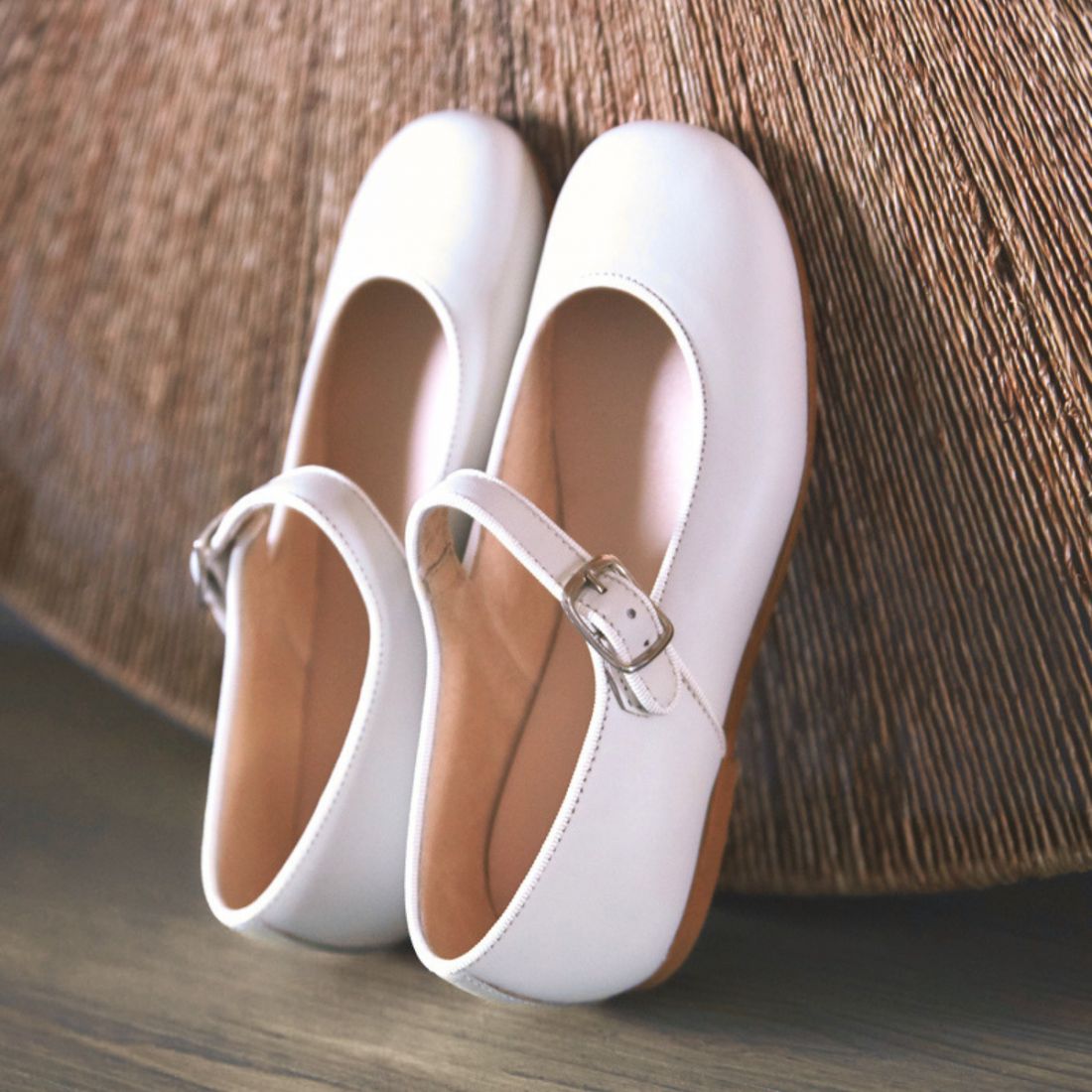 Merceditas Piel Beige para niñas