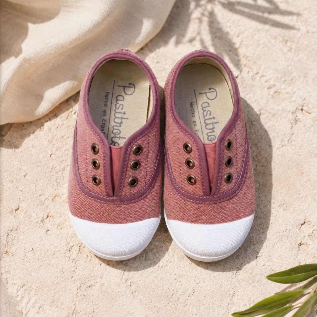 Zapatillas de lona rosa caldera para niños y niñas